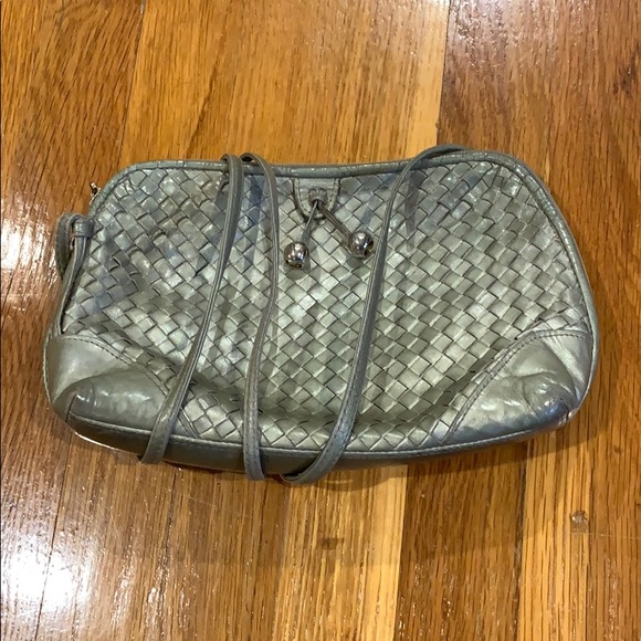 Ganson Metallic Crossbody Camera Bag - Picture 1 of 4